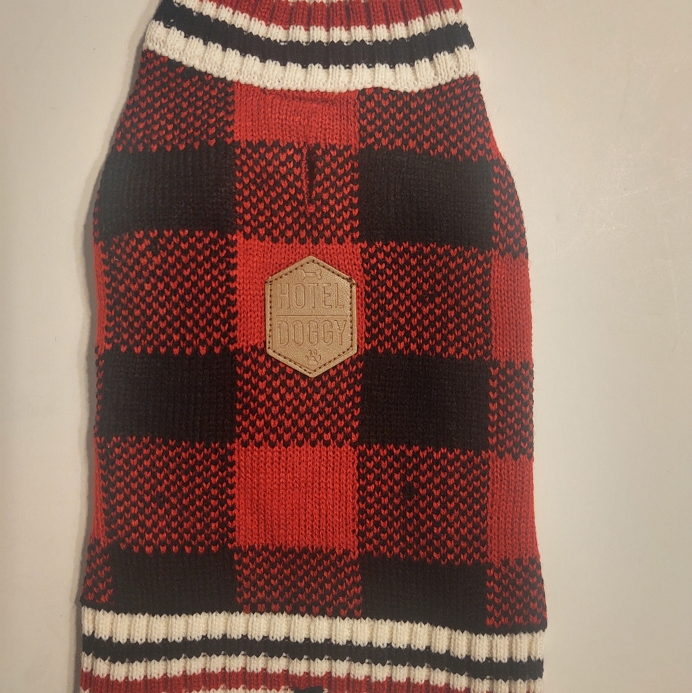 🎁Hotel Doggy Buffalo Plaid Pet Sweater